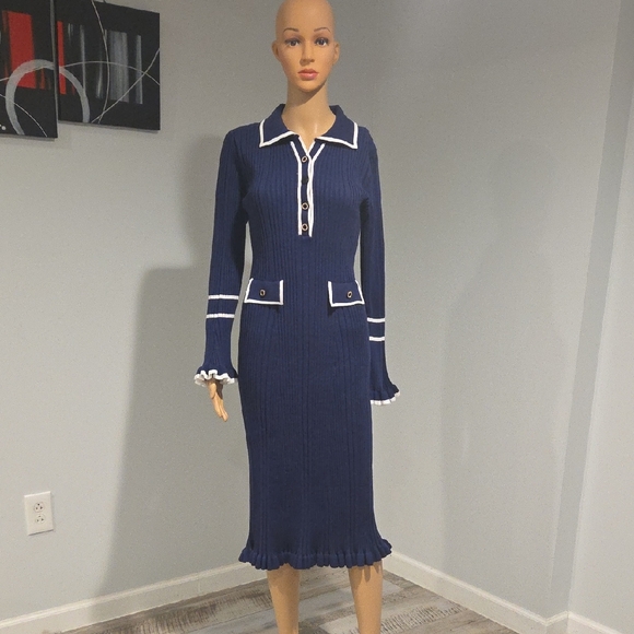 Chic Long Sleeve Navy Dress with White Trim - Picture 2 of 14